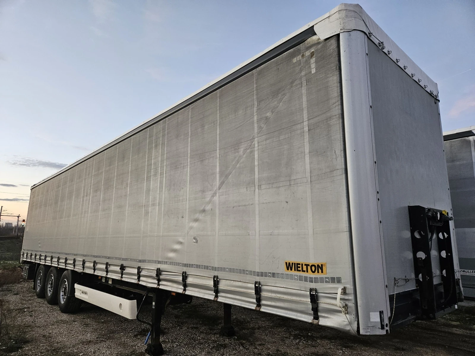 ����������� Wielton ����!!! ������!!! ��������!!! VARIOS!!! | Mobile.bg � ����������� 2