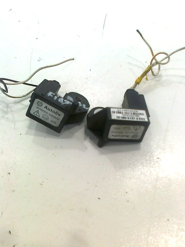 краш сензор за Фиат Добло 1.6Б 16В