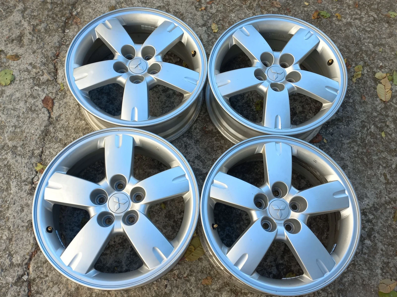   Mitsubishi | Mobile.bg   14