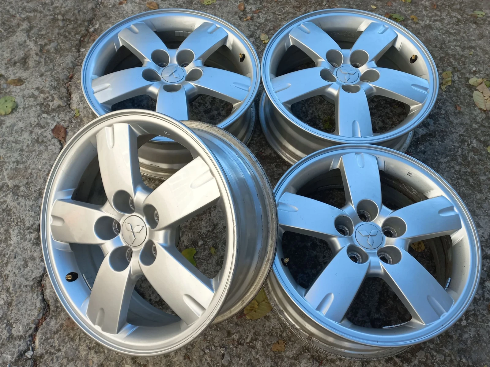   Mitsubishi | Mobile.bg   3