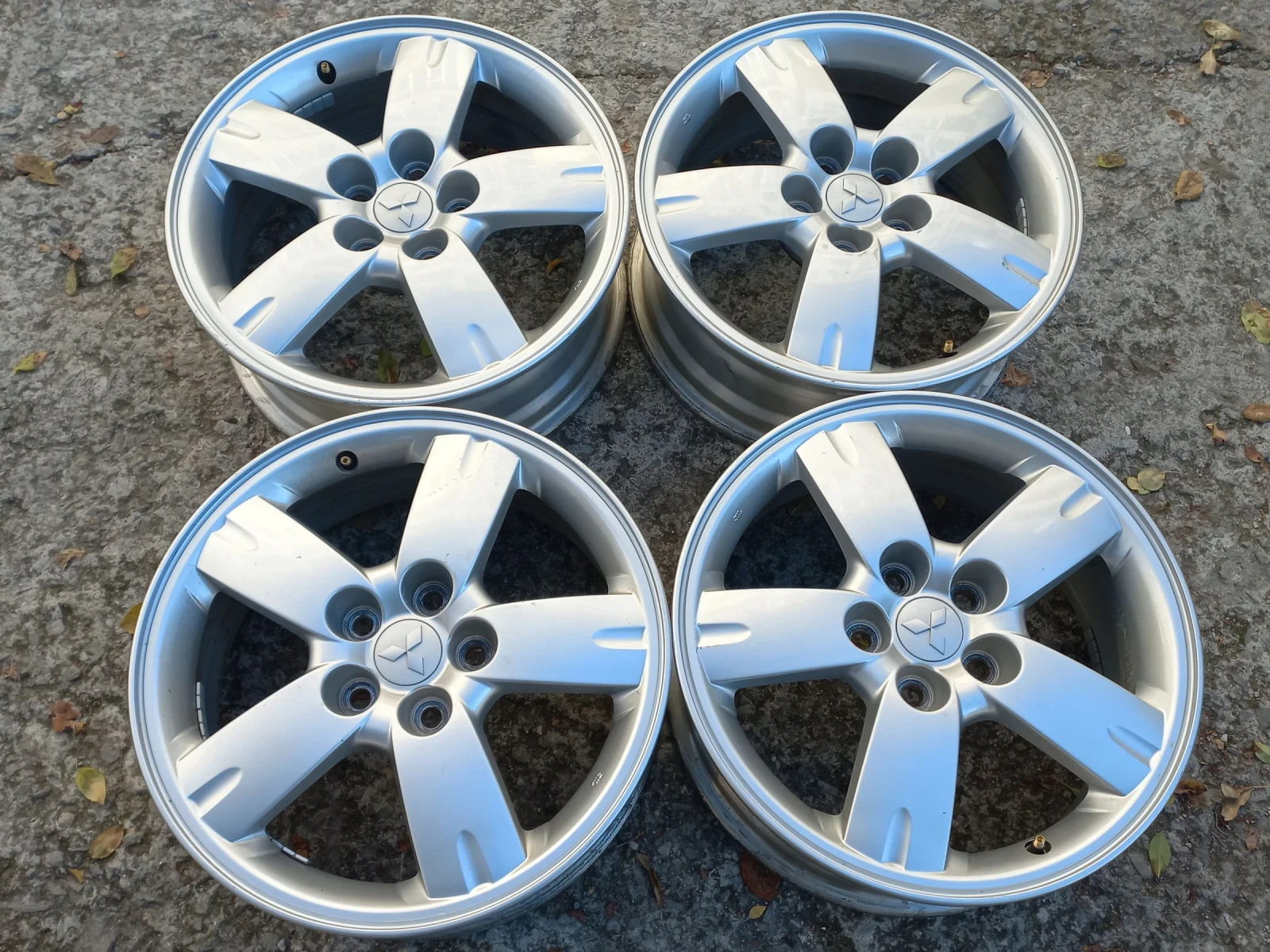   Mitsubishi | Mobile.bg   12