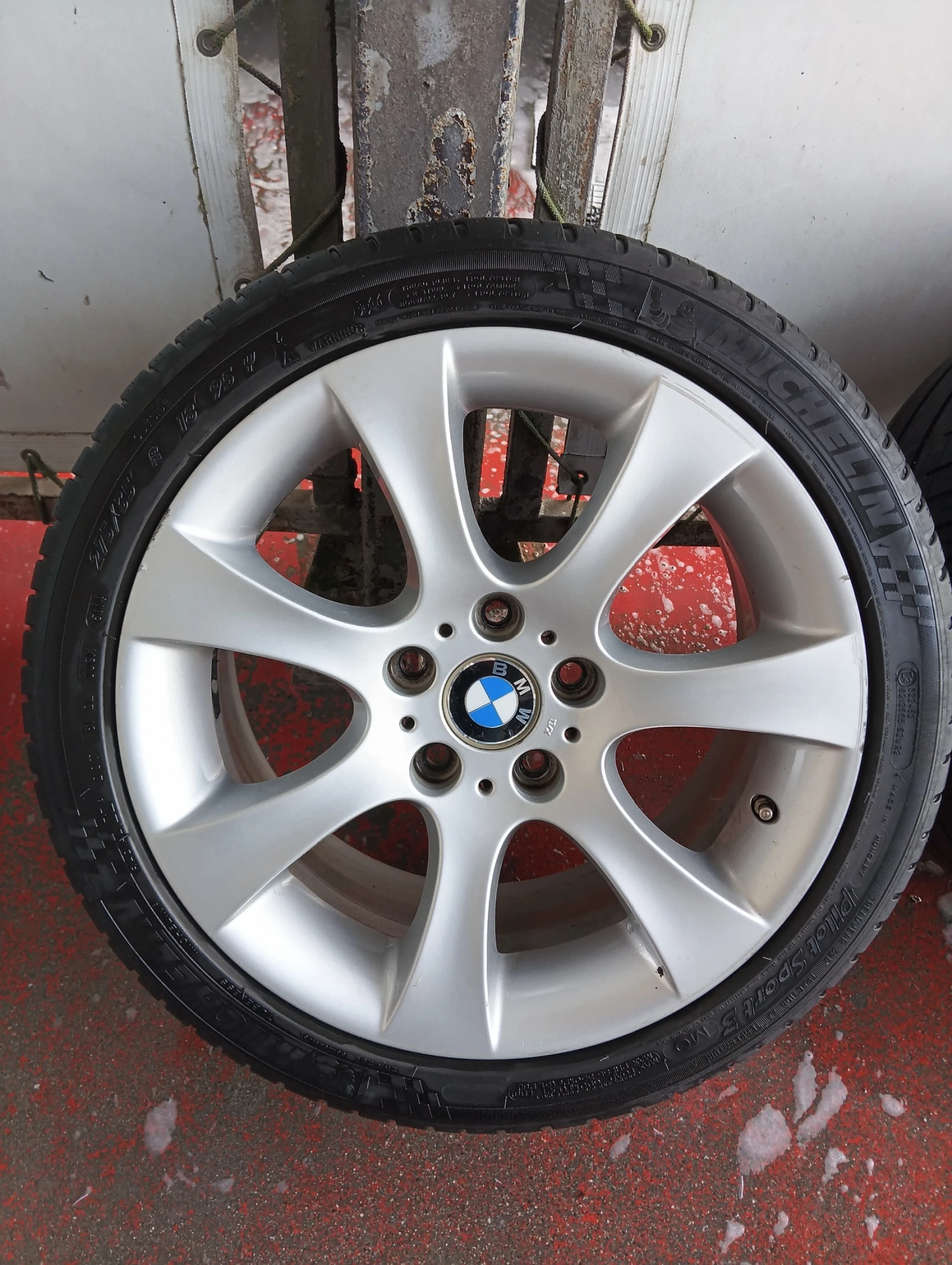 Гуми с джанти Michelin 245/40R18, снимка 2 - Гуми и джанти - 53772808