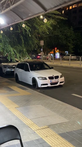 BMW 320 D Pano/Navi/Recaro, снимка 1