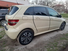 Mercedes-Benz B 180 - 1600 € / 3129.33 лв. - 22358061 4