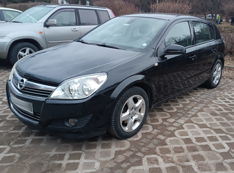Opel Astra, снимка 2 - Автомобили и джипове - 46206992