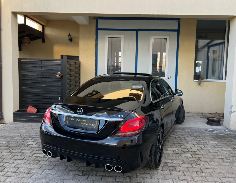 Mercedes-Benz C 300 * AMG* KEYLESS* , снимка 4 - Автомобили и джипове - 47412136