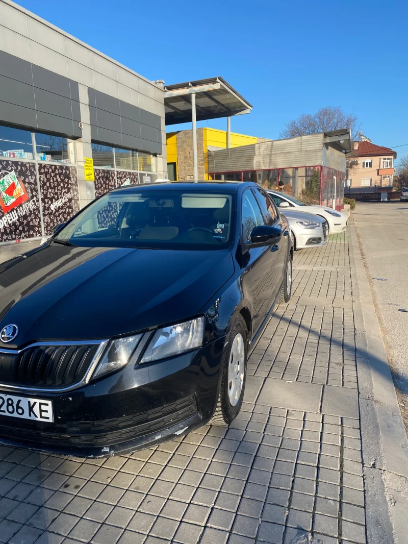 Skoda Octavia Топ ОФЕРТА, снимка 2 - Автомобили и джипове - 48741965