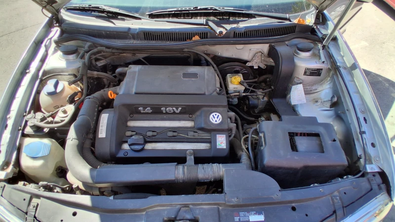 VW Golf IV, снимка 5 - Автомобили и джипове - 52406198