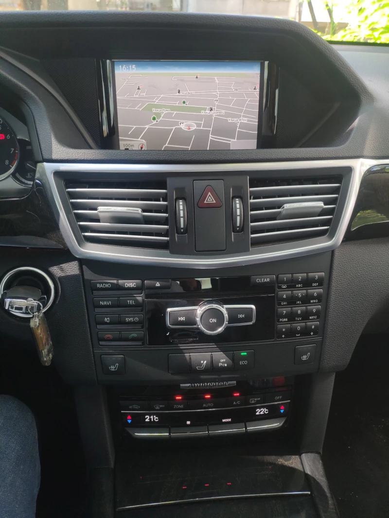 Mercedes-Benz E 200 7G, АГУ, снимка 3 - Автомобили и джипове - 52418302