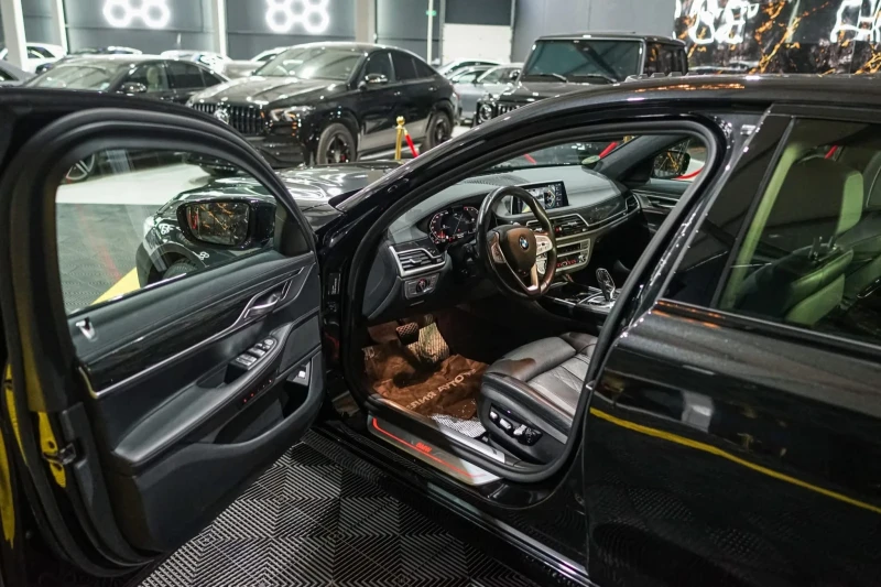 BMW 730 XDRIVE EXECUTIVE LOUNGE EDITION ПАНО ЛИЗИНГ 100%, снимка 11 - Автомобили и джипове - 52704489