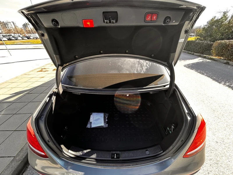 Mercedes-Benz E 53 AMG 4matic+ , снимка 7 - Автомобили и джипове - 53044269