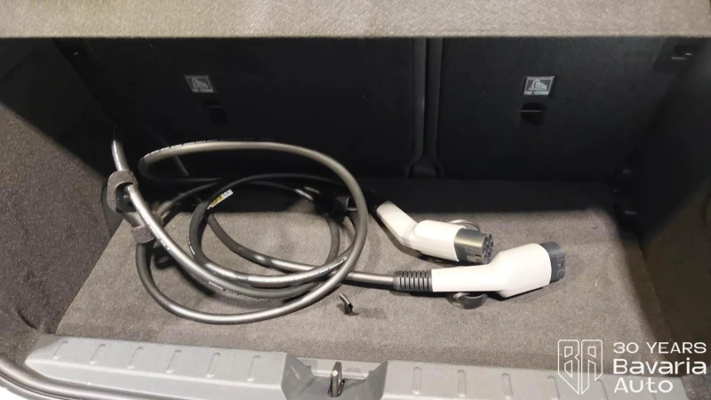 Mini Cooper E Automatic Essential Trim, снимка 12 - Автомобили и джипове - 53093844