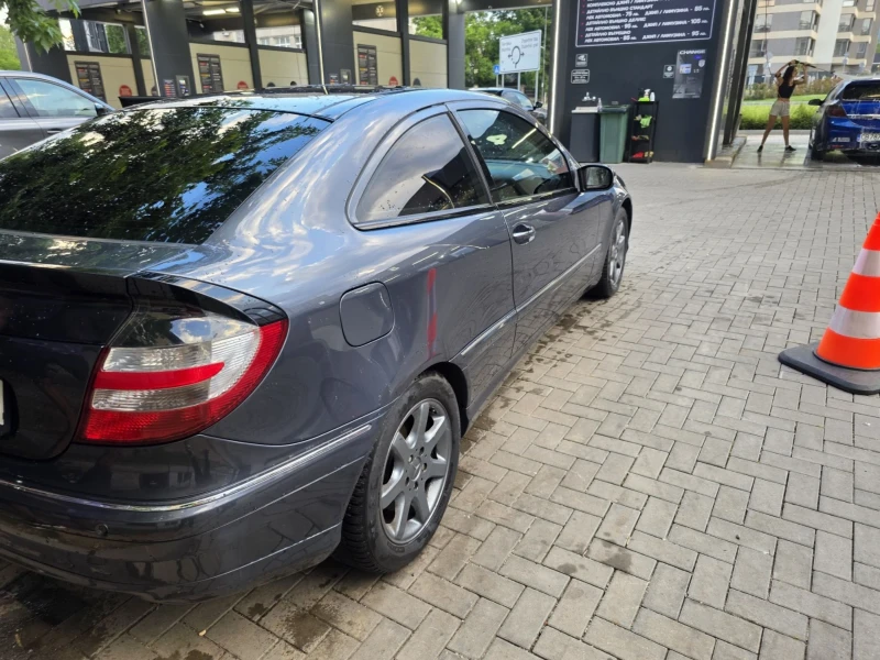 Mercedes-Benz C 230, снимка 7 - Автомобили и джипове - 53261087