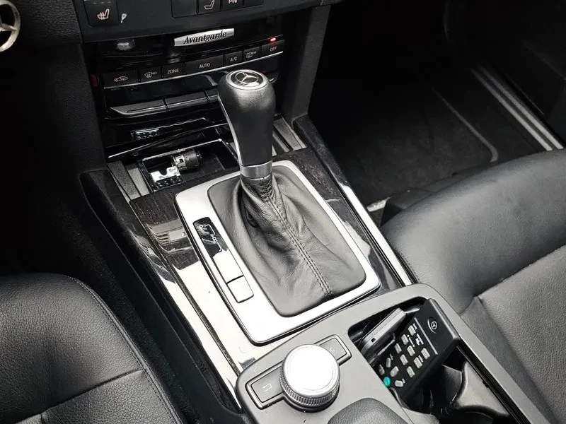 Mercedes-Benz E 200 CGI AVANTGARDE | Mobile.bg � ����������� 9