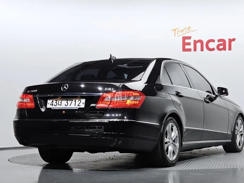 Mercedes-Benz E 200 CGI AVANTGARDE | Mobile.bg � ����������� 2