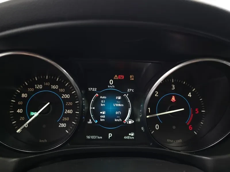 Jaguar XE 20D R SPORT, снимка 8 - Автомобили и джипове - 55926938