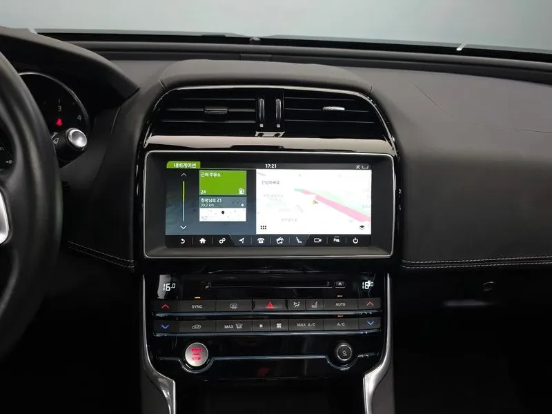 Jaguar XE 20D R SPORT, снимка 14 - Автомобили и джипове - 55926938