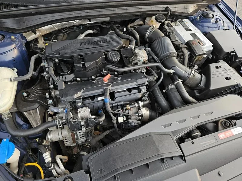 Kia K5 1.6 Turbo Noblesse, снимка 6 - Автомобили и джипове - 56159764