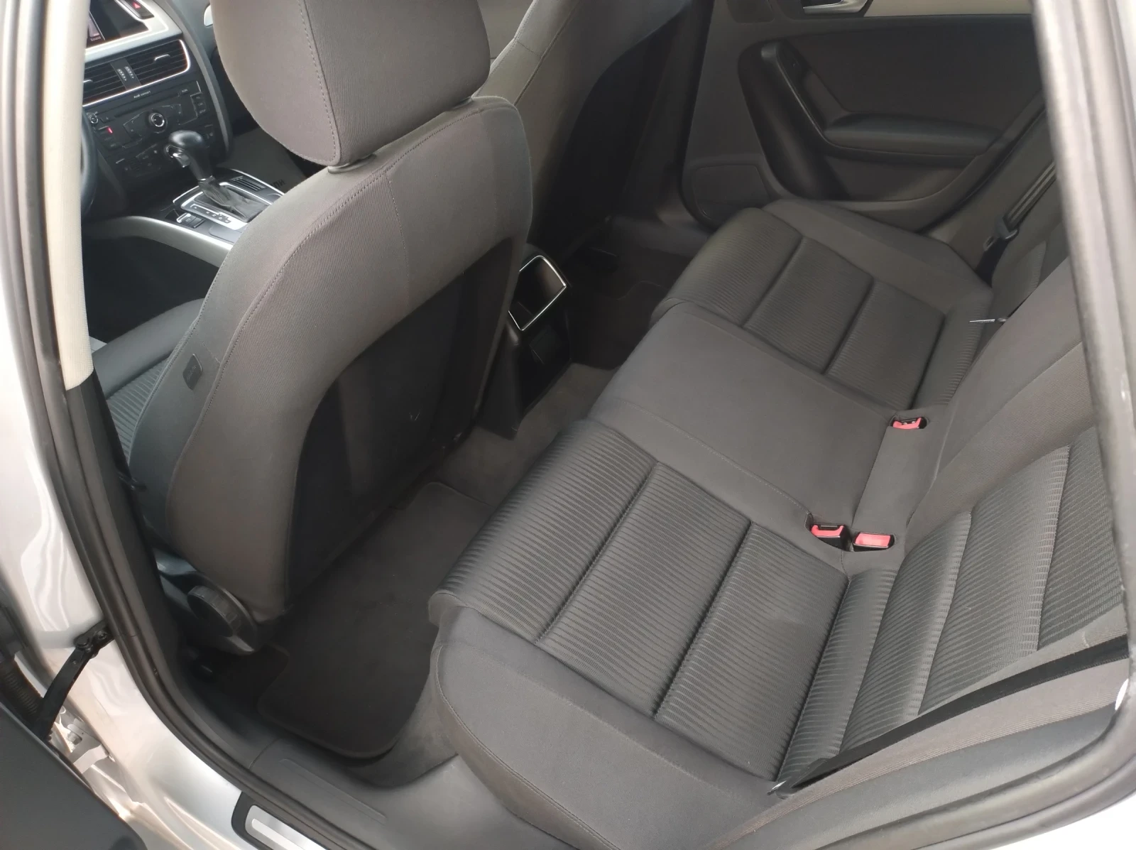 Audi A4 2.0 TDI AVTOMATIK | Mobile.bg   13