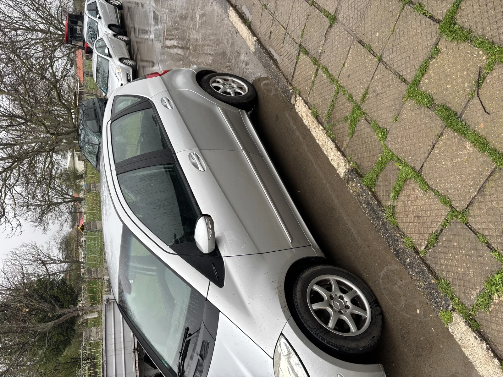Mercedes-Benz A 180 180 - изображение 2