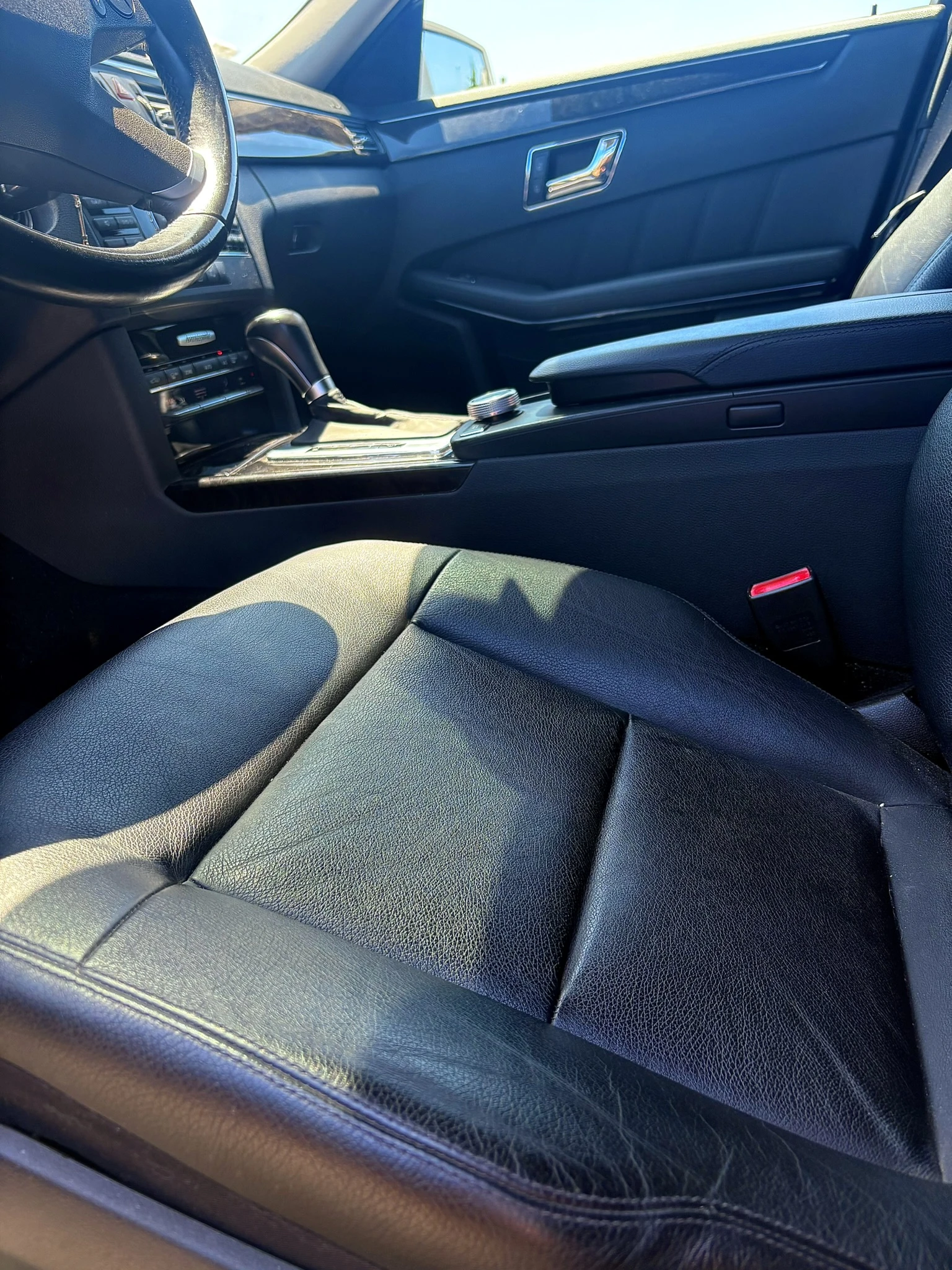 Mercedes-Benz E 220 AVANTGARDE - изображение 10