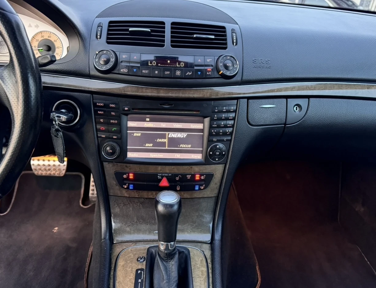 Mercedes-Benz E 350 4Matic / AMG / Designo - изображение 7