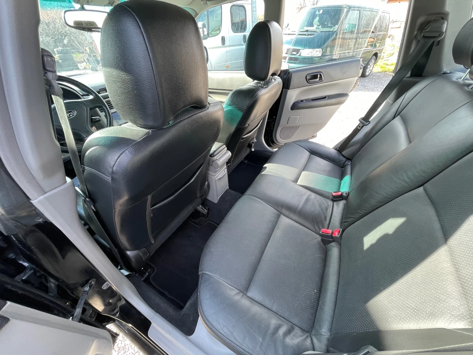 Subaru Forester 2.0i 158к.с ГАЗ, снимка 12 - Автомобили и джипове - 53874165