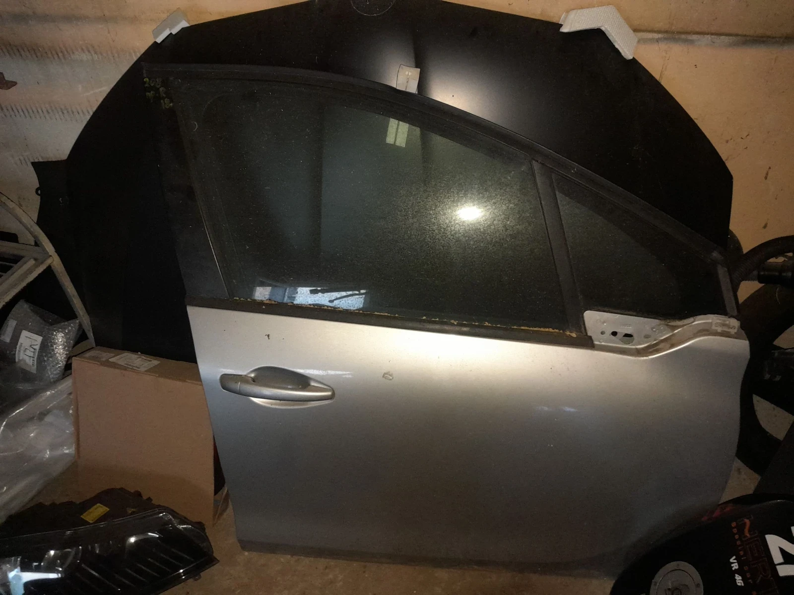 Peugeot 208 1.6 HDI GT LINE - изображение 6