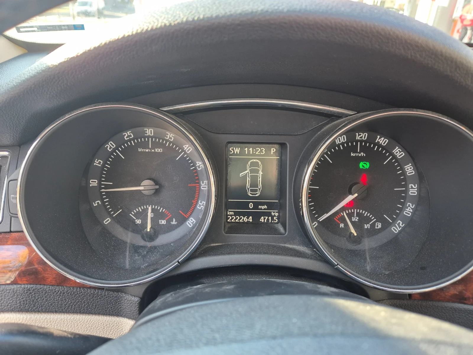 Skoda Superb | Mobile.bg � ����������� 12