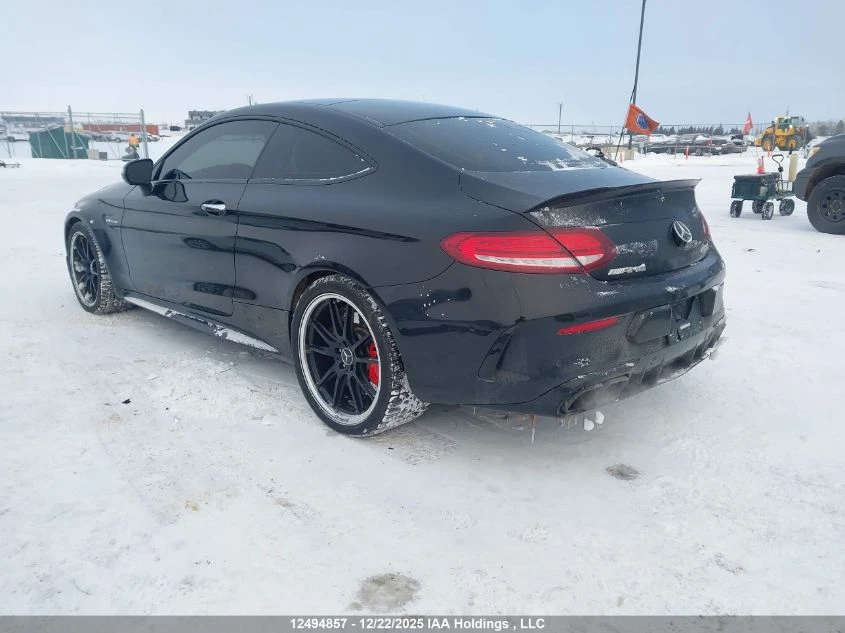 Mercedes-Benz C 63 AMG S - изображение 6