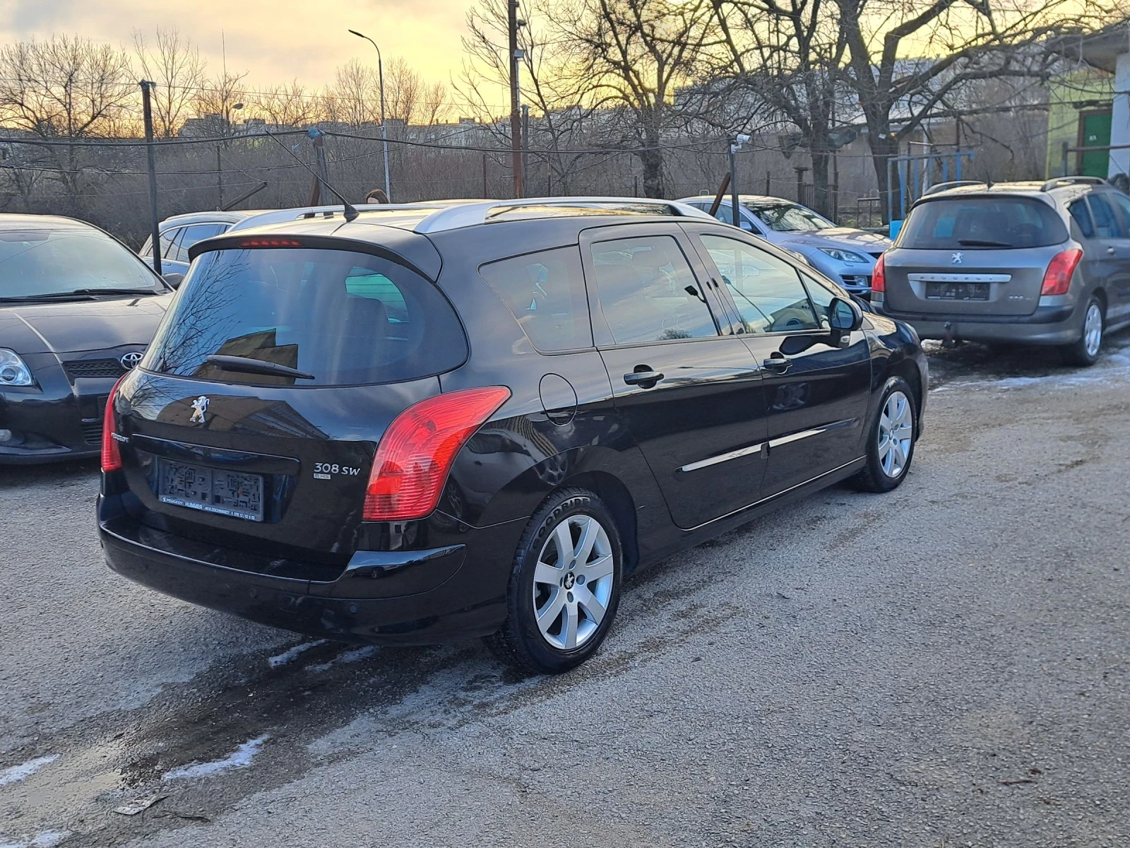 Peugeot 308 SW 1, 6 hdi 115kc FaceLift  - изображение 8