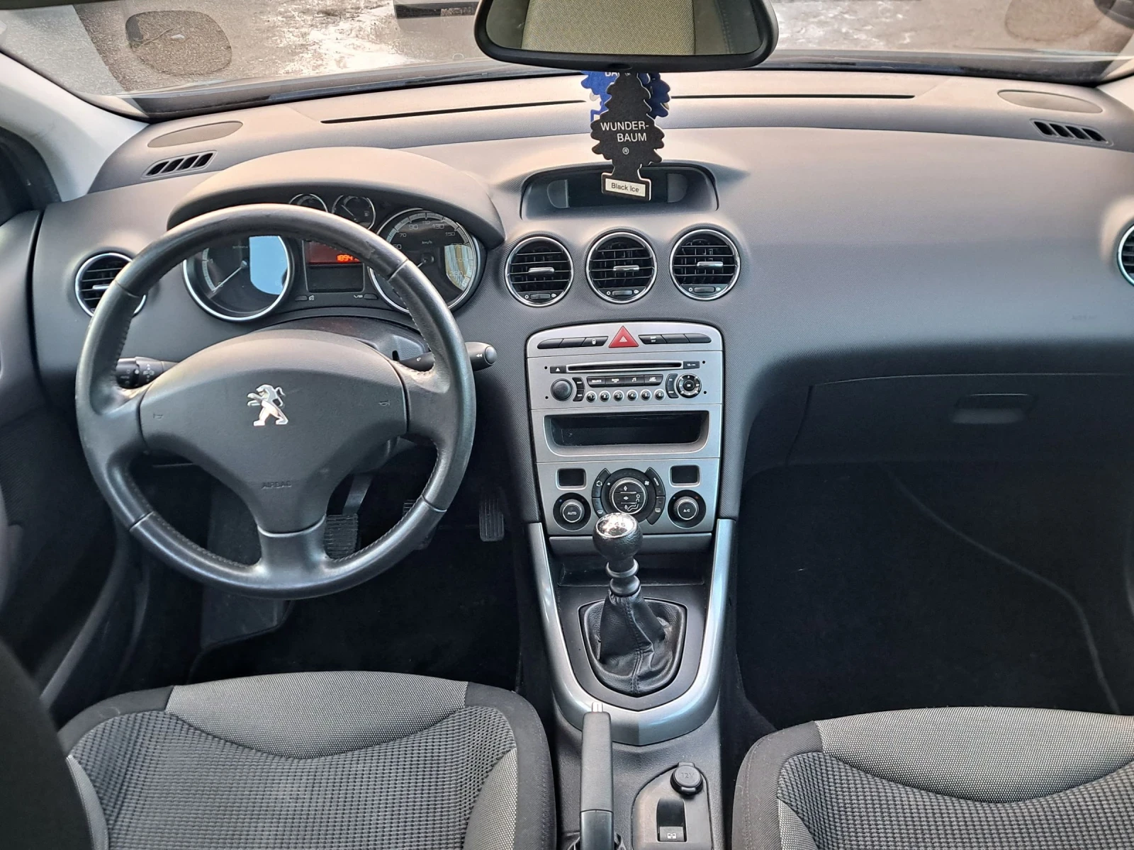 Peugeot 308 SW 1, 6 hdi 115kc FaceLift  - изображение 10