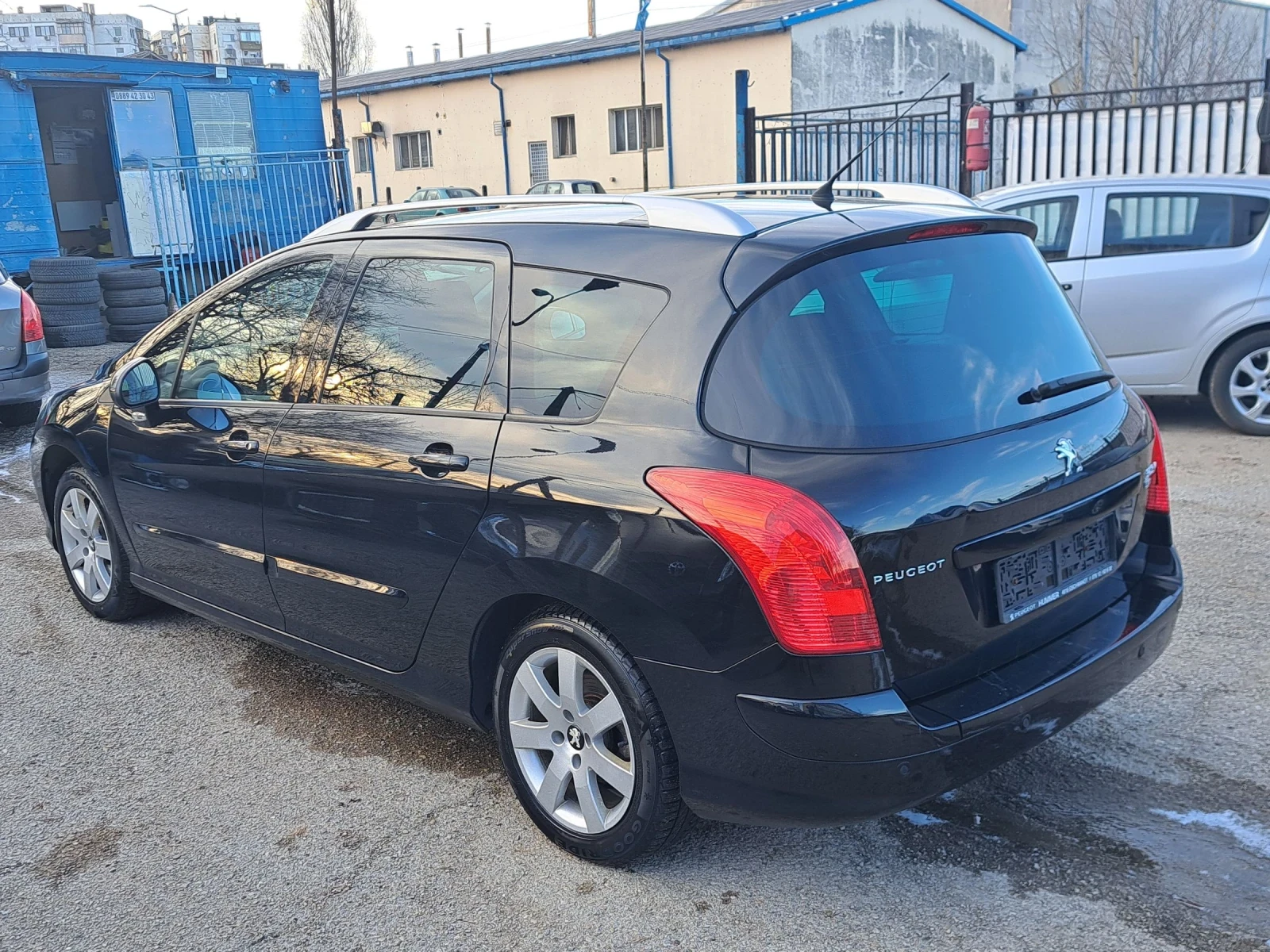 Peugeot 308 SW 1, 6 hdi 115kc FaceLift  - изображение 9