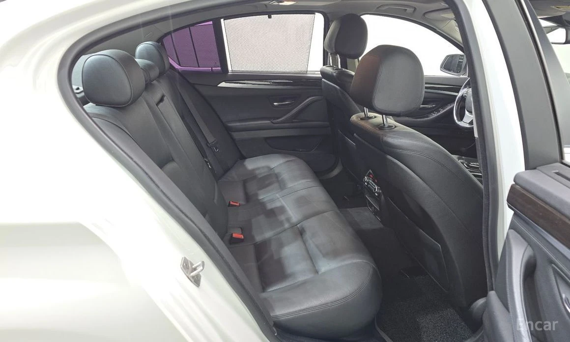 BMW 528, снимка 12 - Автомобили и джипове - 54038926