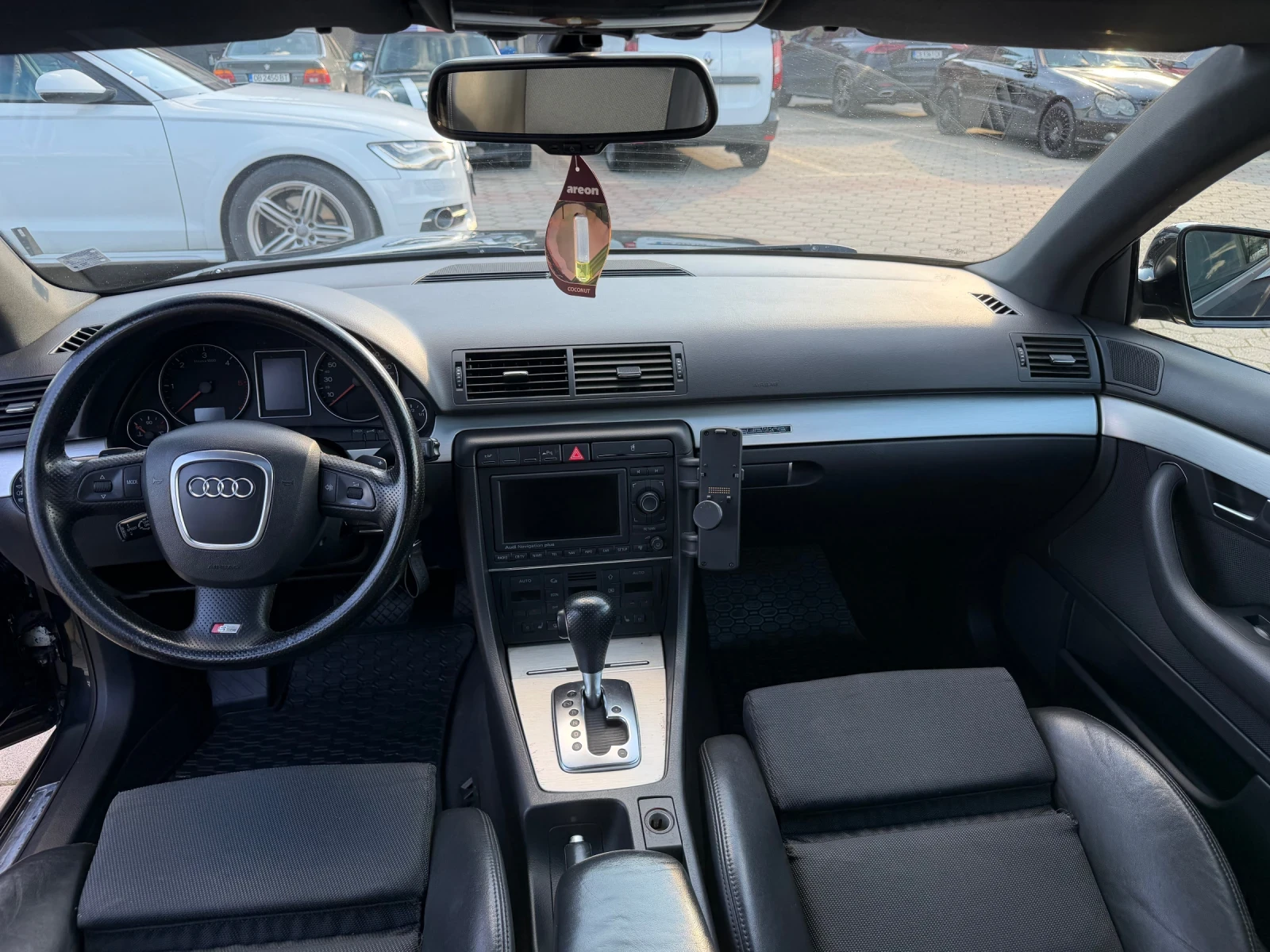 Audi A4 3.0TDI, снимка 8 - Автомобили и джипове - 54102311