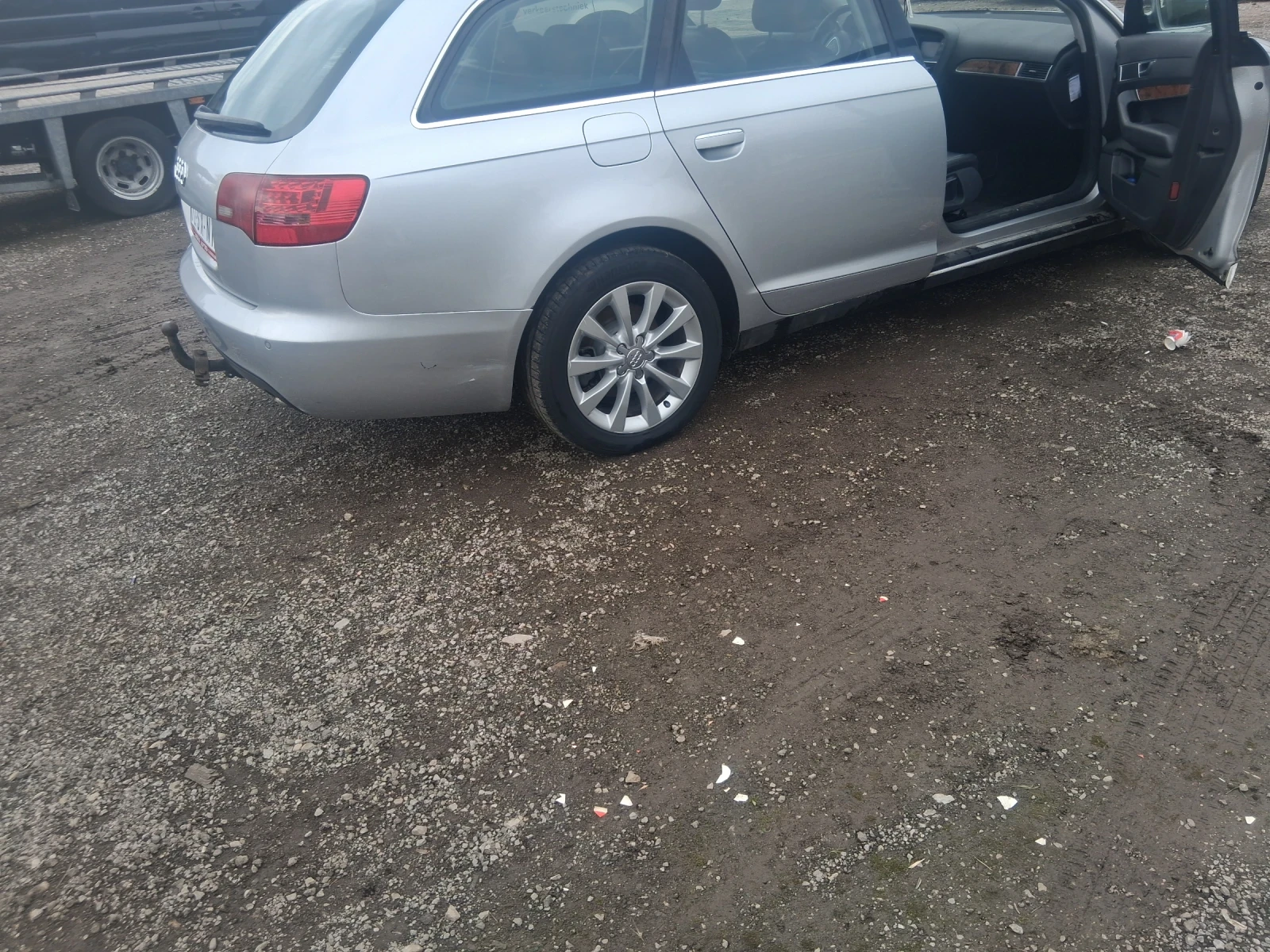 Audi A6, снимка 3 - Автомобили и джипове - 54439441