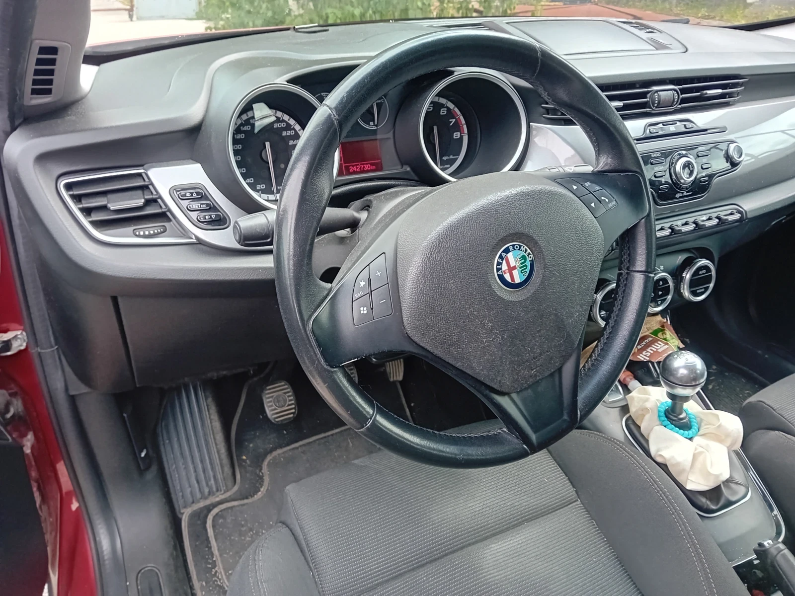 Alfa Romeo Giulietta 1.6 mget, снимка 5 - Автомобили и джипове - 54458153