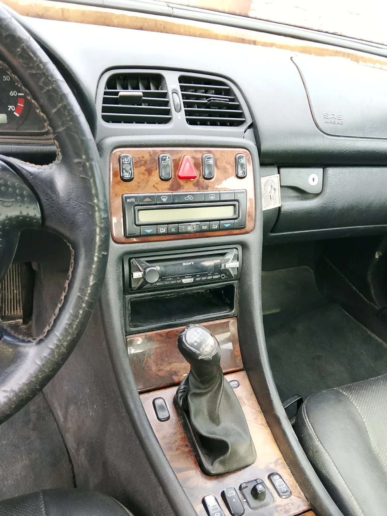 Mercedes-Benz CLK, снимка 12 - Автомобили и джипове - 54533239