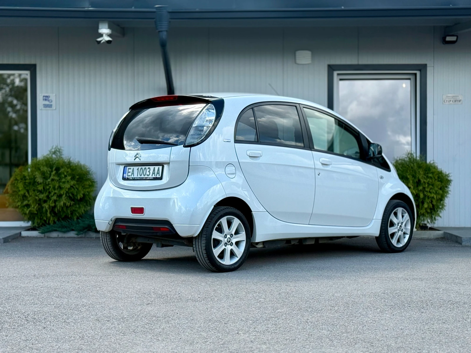 Citroen C - Zero, снимка 5 - Автомобили и джипове - 54621762