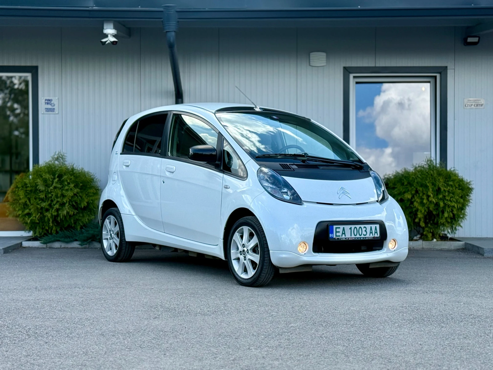 Citroen C - Zero, снимка 3 - Автомобили и джипове - 54621762