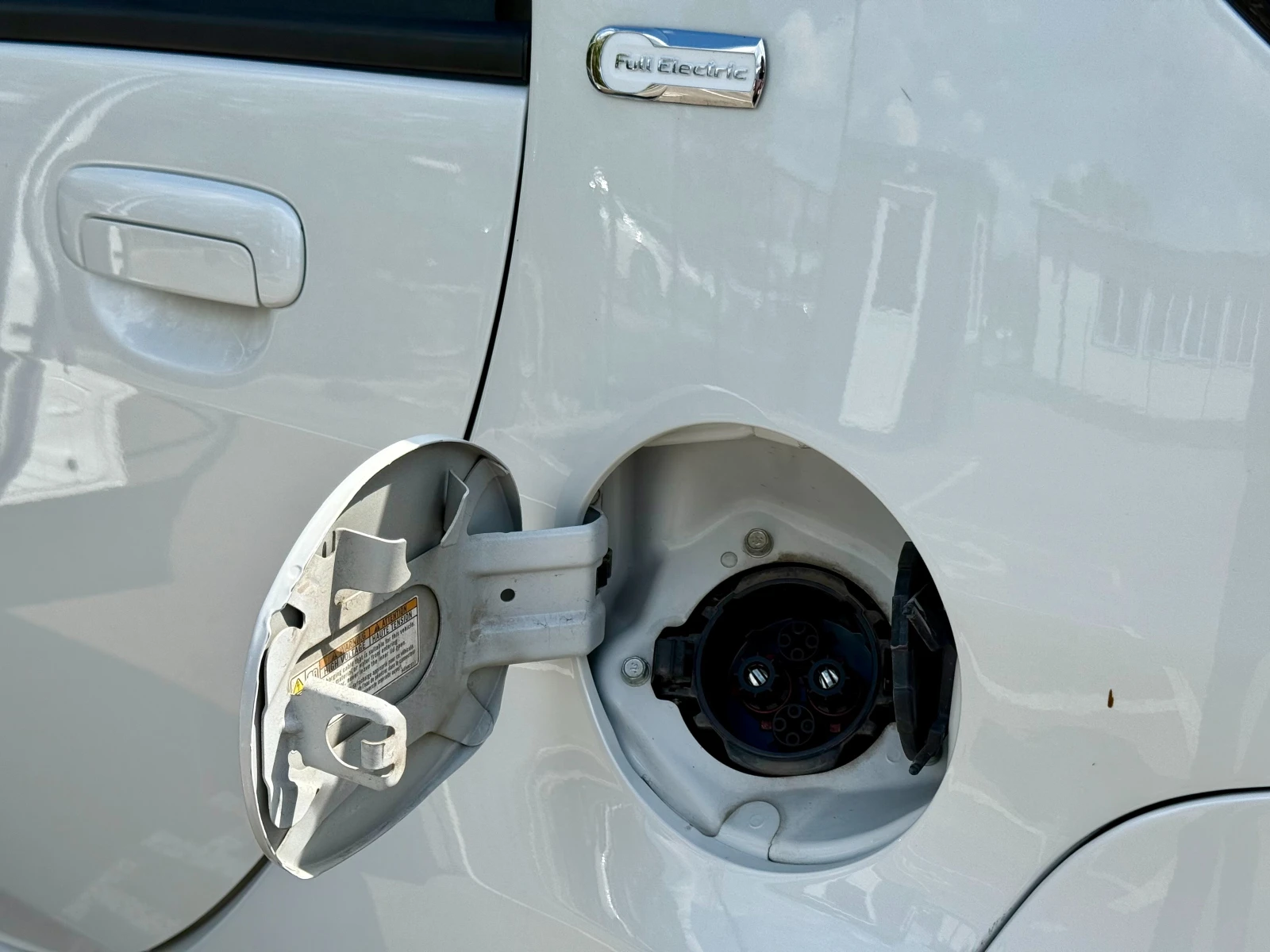Citroen C - Zero, снимка 17 - Автомобили и джипове - 54621762