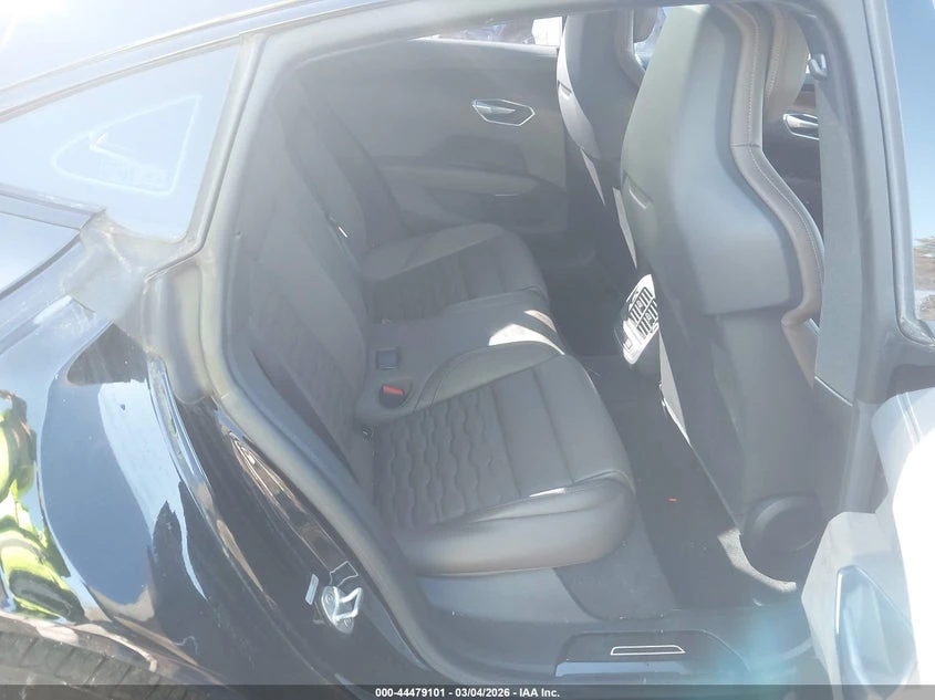 Audi E-Tron GT Prestige Quattro, снимка 8 - Автомобили и джипове - 54664191