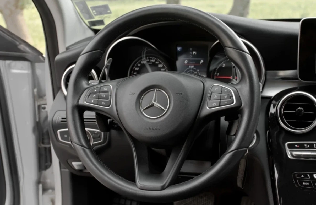 Mercedes-Benz C 220, снимка 8 - Автомобили и джипове - 54901864