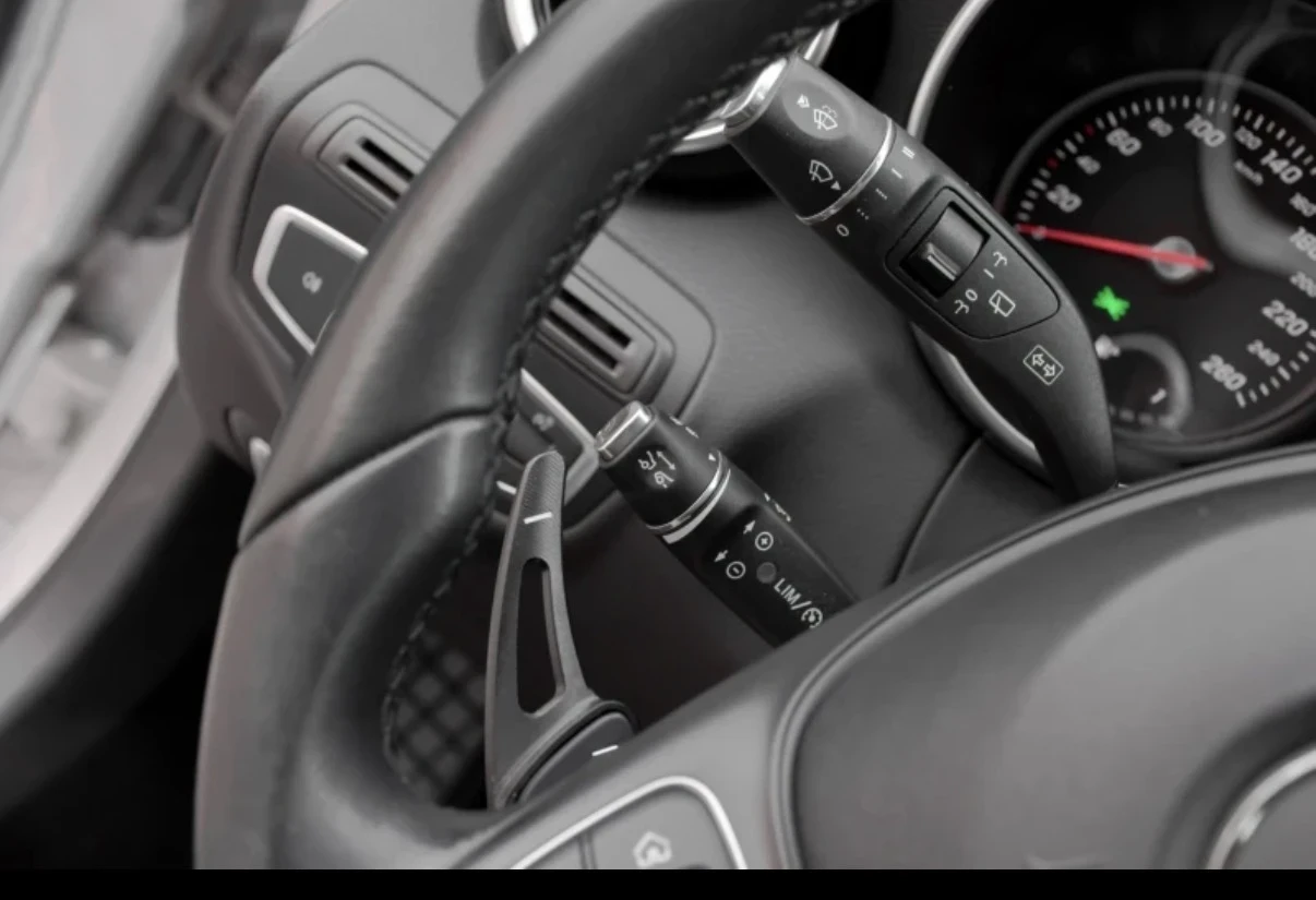 Mercedes-Benz C 220, снимка 10 - Автомобили и джипове - 54901864