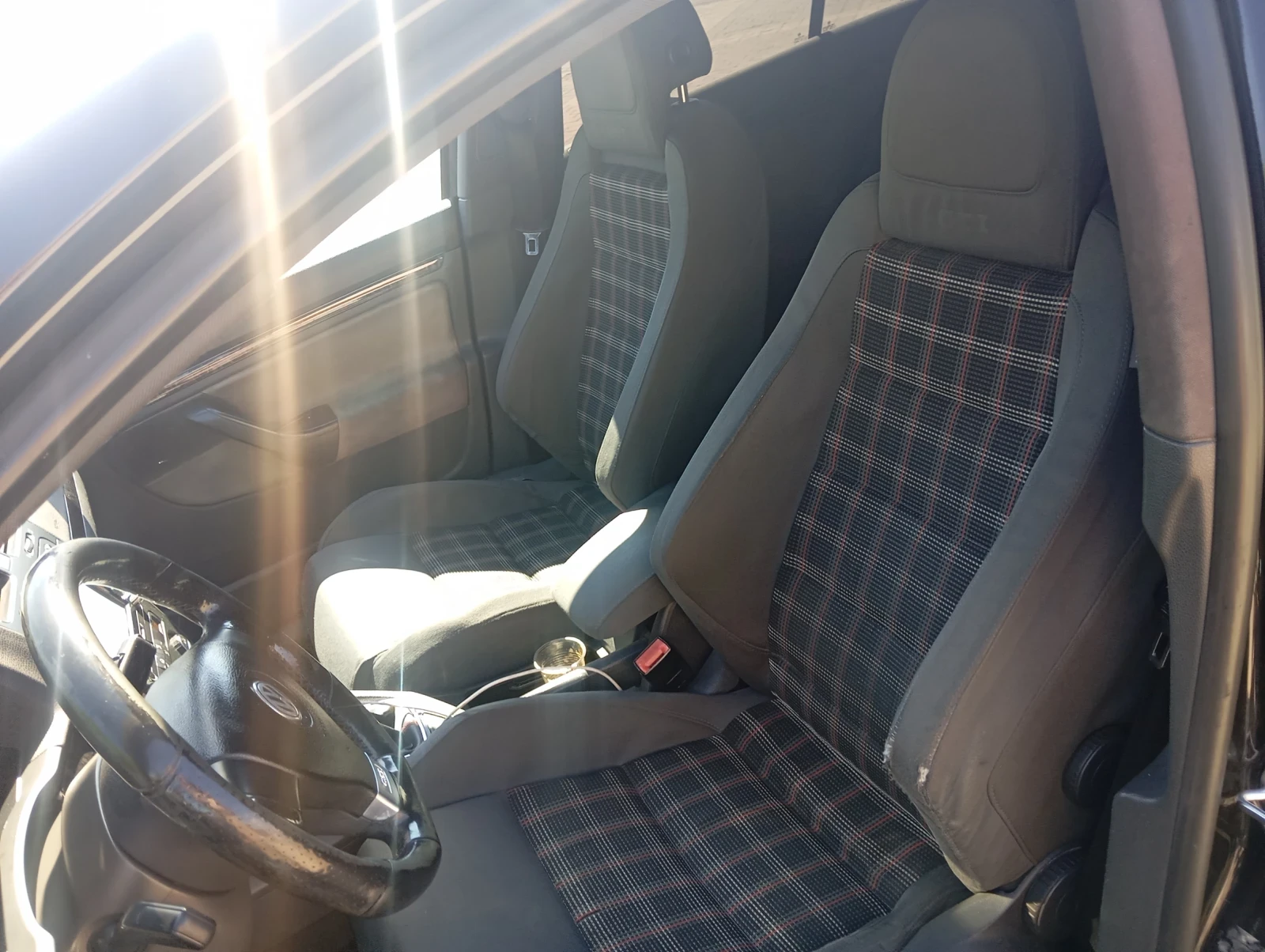 VW Golf, снимка 8 - Автомобили и джипове - 55343001