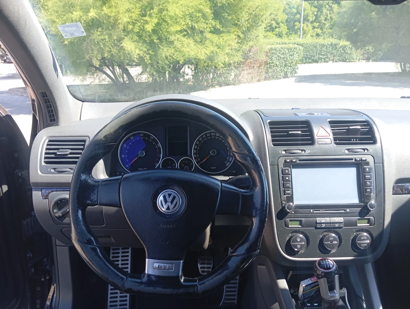 VW Golf, снимка 4 - Автомобили и джипове - 55343001