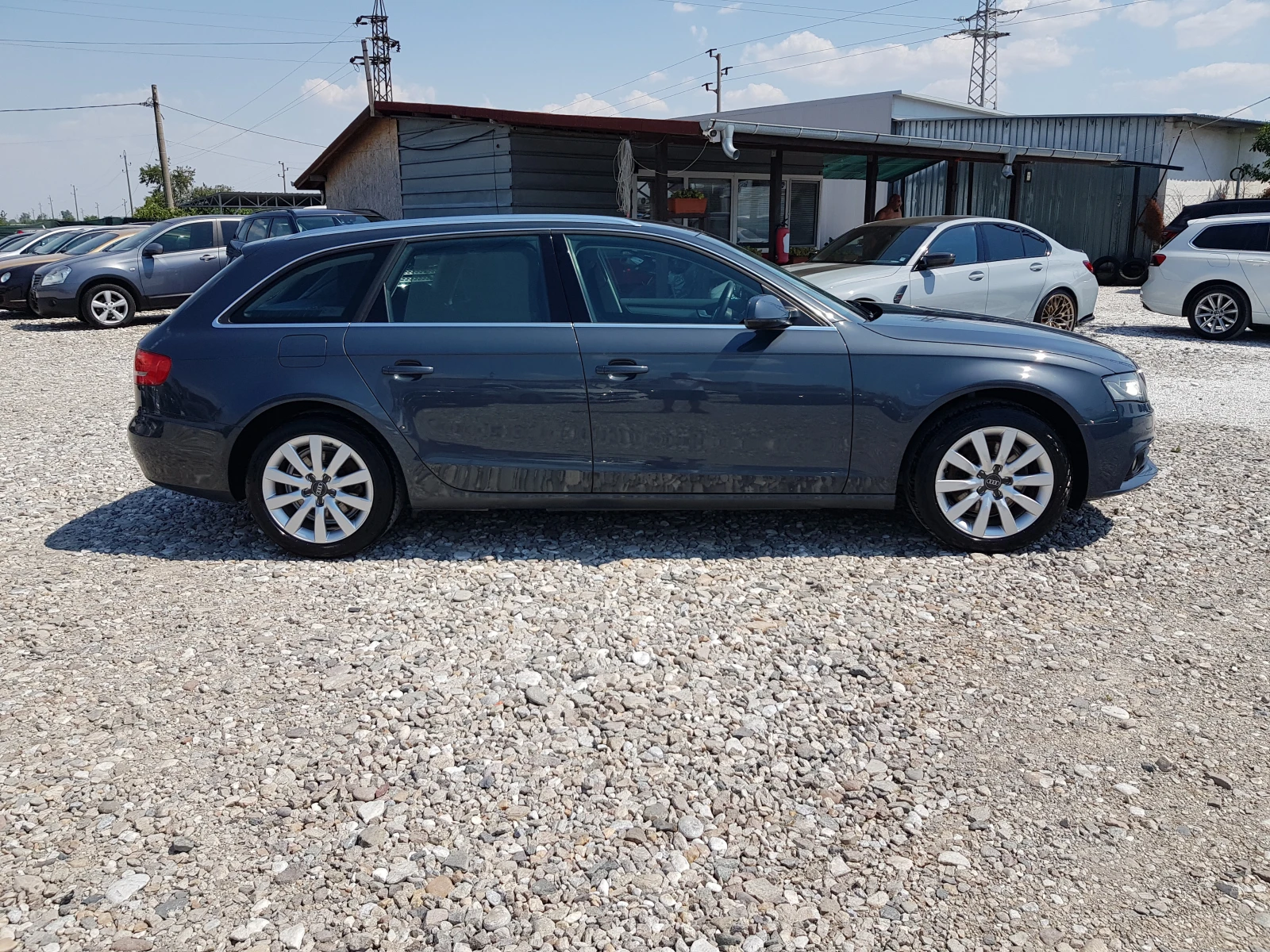 Audi A4 2.0 TDI-143 к.с. АВТОМАТИК Bang & Olufsen, снимка 4 - Автомобили и джипове - 55559626