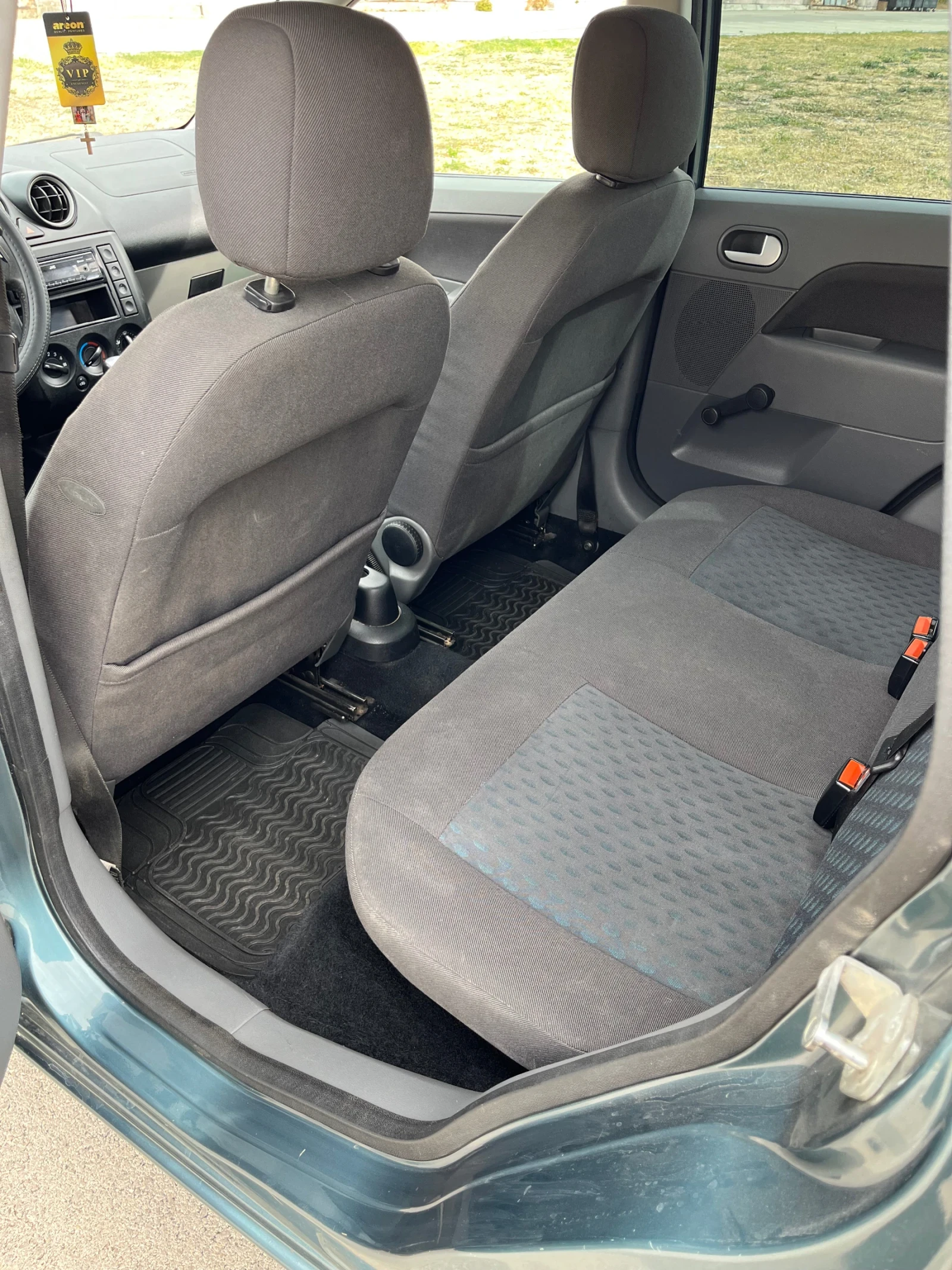 Ford Fiesta 1.4 TDCi | Mobile.bg � ����������� 8
