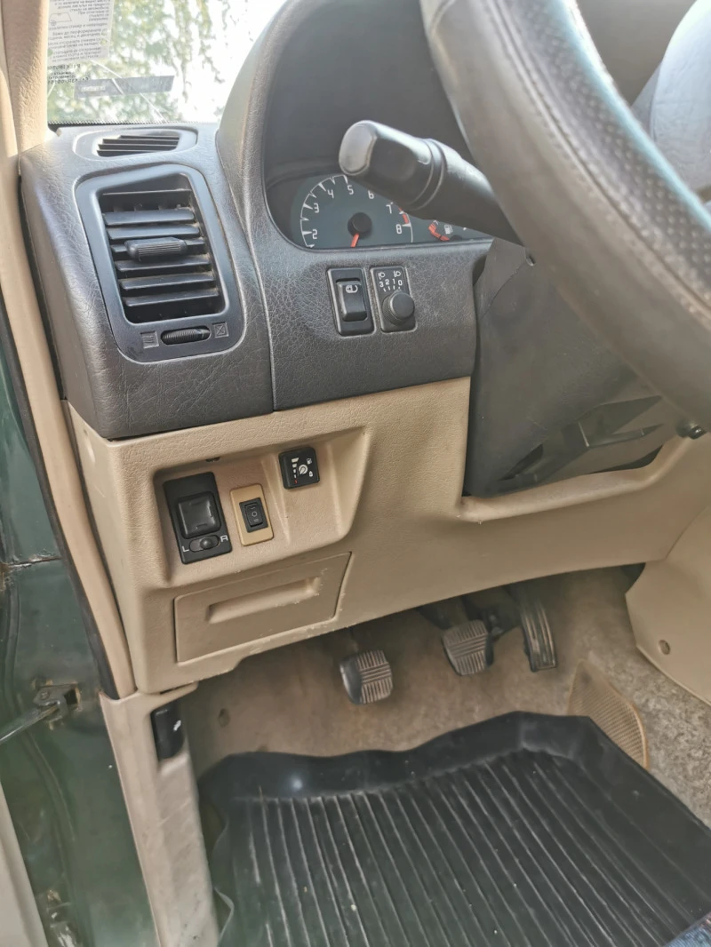 Nissan Terrano TERANO 2, снимка 8 - Автомобили и джипове - 49154727