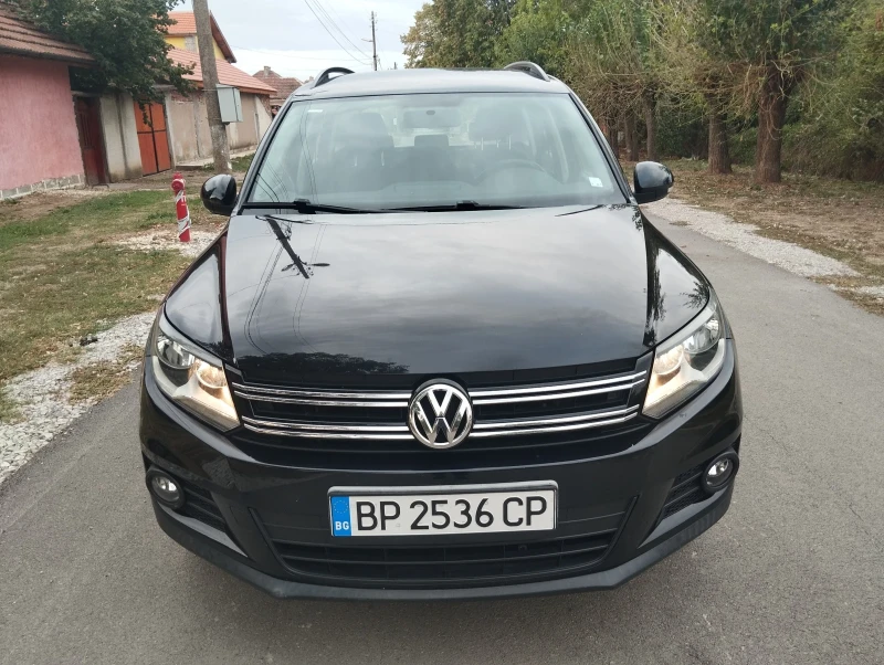 VW Tiguan 2.0 TDI Bluemotion, снимка 1 - Автомобили и джипове - 47464990